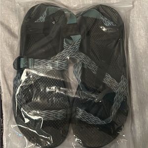 IM SELLING THESE CHACOS NEW WORN ONCE